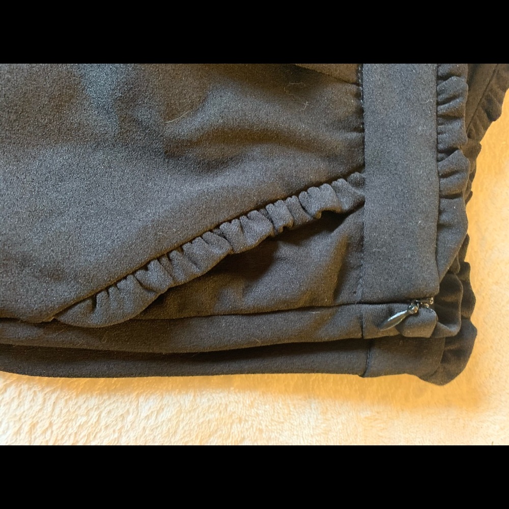Black slacks - Picture 3 of 5